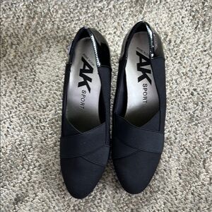 Ann Klein sport Women's Black wedges